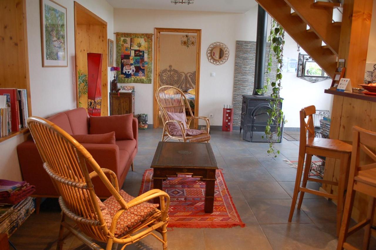 B&B La Maison Des Collines Autour Chambres D'Hotes La Chapelle  Zewnętrze zdjęcie