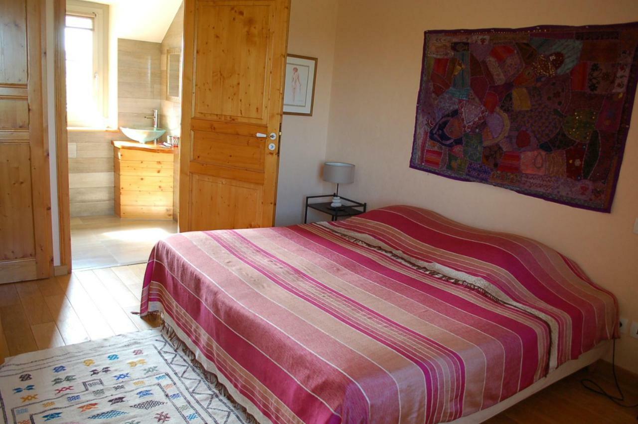 B&B La Maison Des Collines Autour Chambres D'Hotes La Chapelle  Zewnętrze zdjęcie