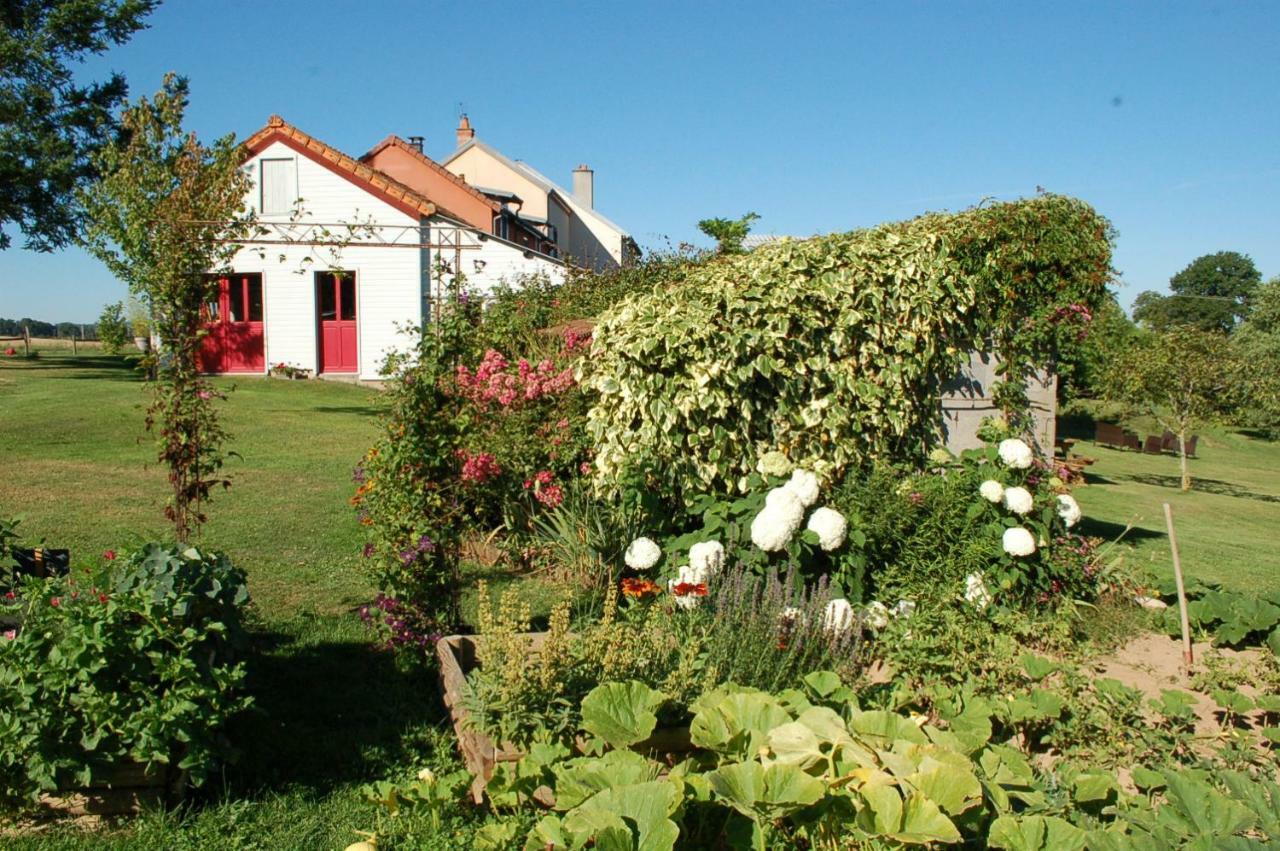 B&B La Maison Des Collines Autour Chambres D'Hotes La Chapelle  Zewnętrze zdjęcie